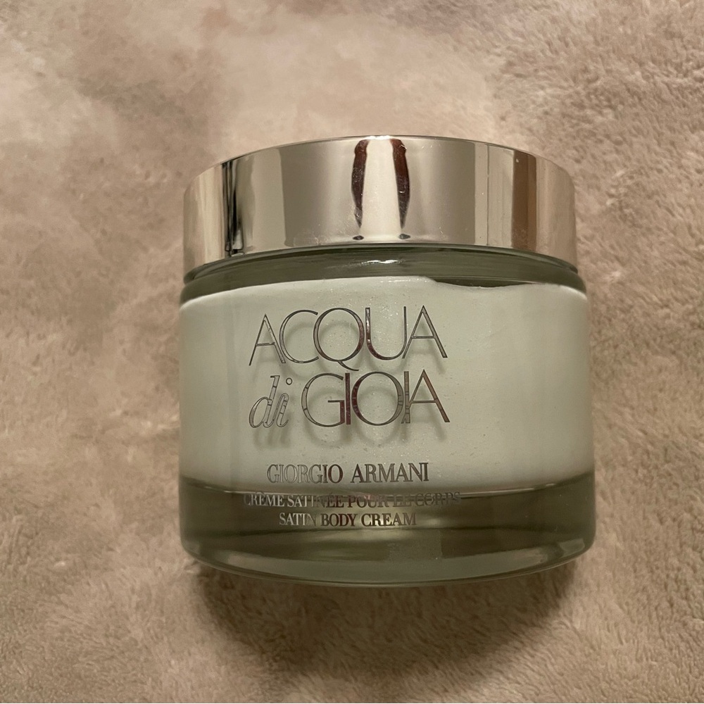 Woman’s Giorgio Armani Acqua Di Gioia Satin Body Cream 6.7fl oz Brand New